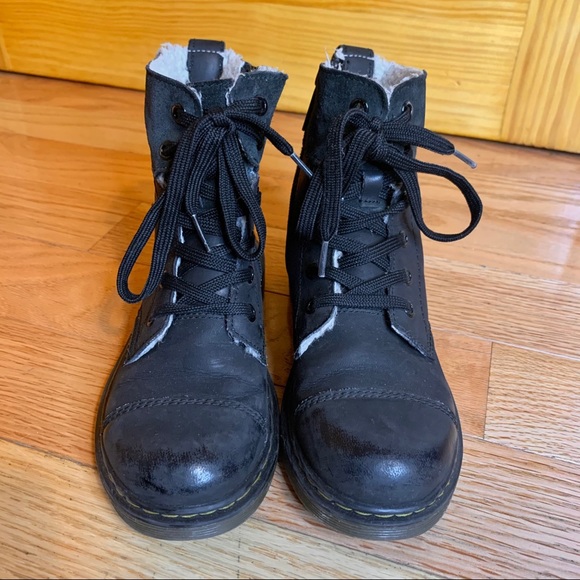 DR. MARTENS Junior Fur Lined Aimilita Leather Boot - Picture 2 of 11